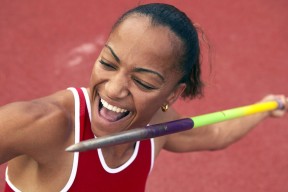 “美洲狮队再度登顶，阿根廷橄榄球未来光明”