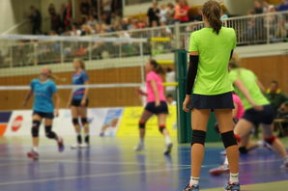 主帅强调全员健康是争冠关键各环节需确保人员状态稳定