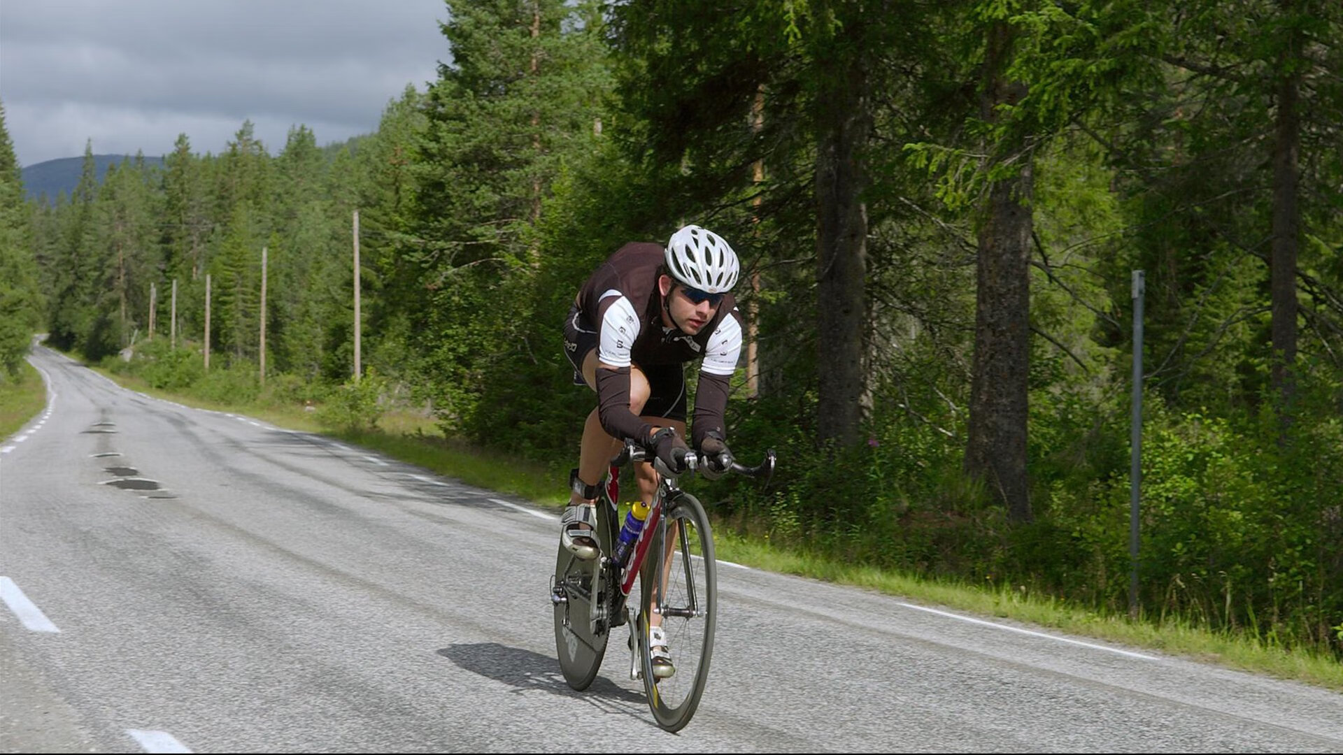 弗朗索瓦·霍尔茨豪伊泽：南非队后场不容忽视的领导者，精准指挥进攻